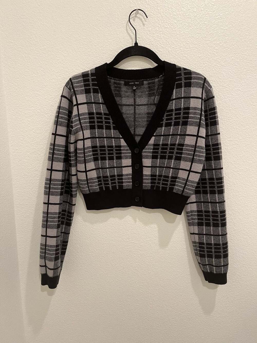 Love Tree Black and Grey Plaid Knit Cropped Button-Front Cardigan
